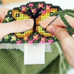 🇺🇸3/$20 NEW (18 count) Plastic Canvas. JanLynn Needlecraft. 10 1/2” X 13 1/2”